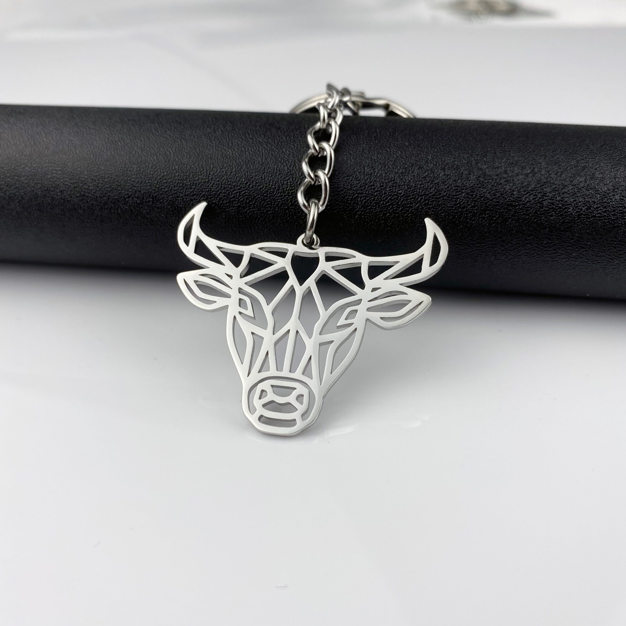 Tangula Men's Women's Bull Animal Pendant Car Keychain Keyring Stainless Steel Keychain Pendant Handbag Gift 1